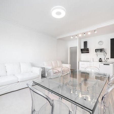 Apartamentos Gran Via 732 Barcelona Luaran gambar