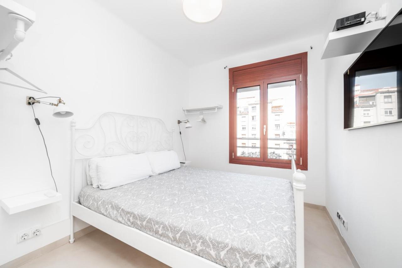Apartamentos Gran Via 732 Barcelona Luaran gambar